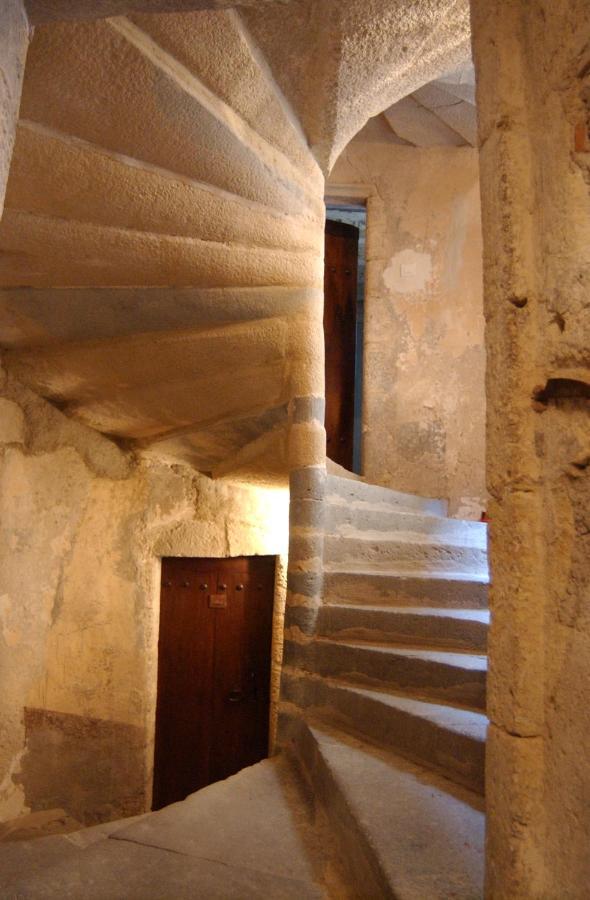 La Maison Des Archers Saint-Saturnin  Luaran gambar