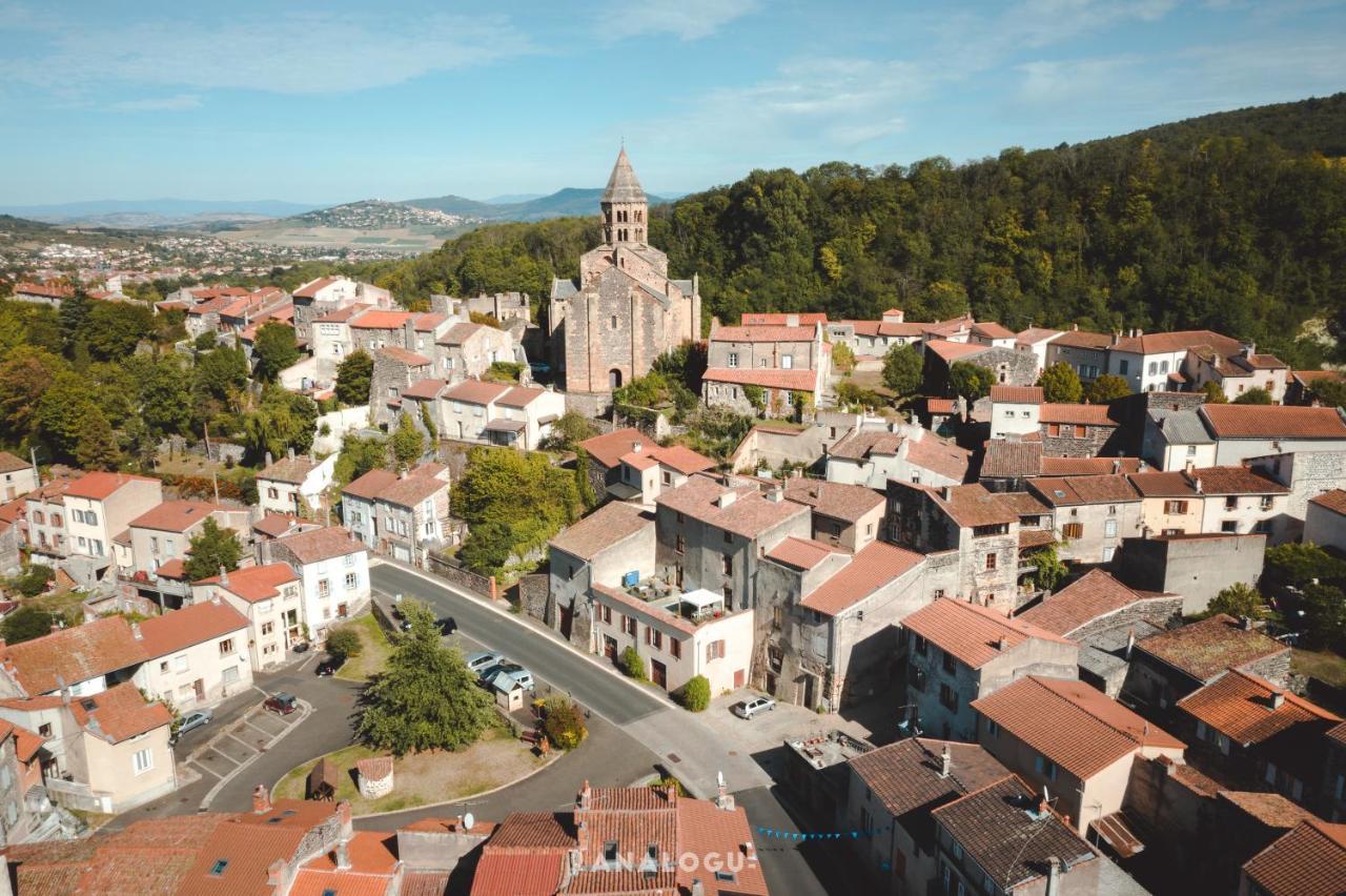 La Maison Des Archers Saint-Saturnin  Luaran gambar