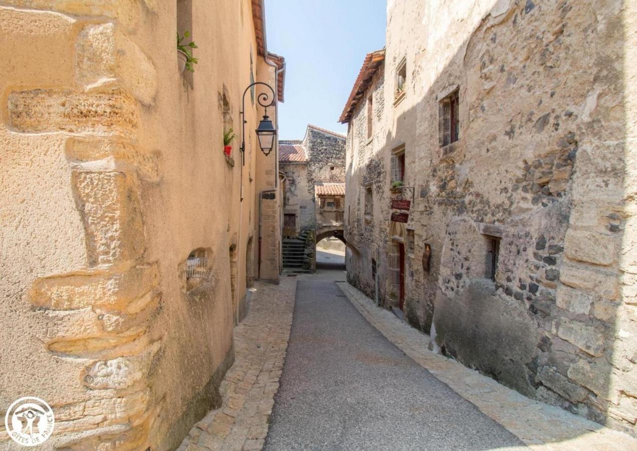 La Maison Des Archers Saint-Saturnin  Luaran gambar